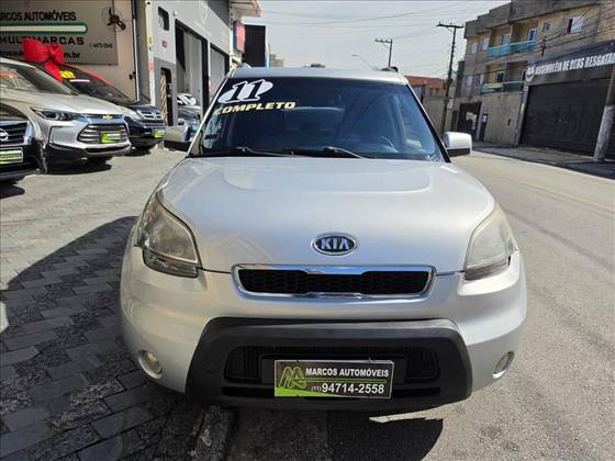 KIA SOUL 1.6 EX 16V FLEX 4P MANUAL KIA SOUL 1.6 EX 16V FLEX 4P MANUAL
